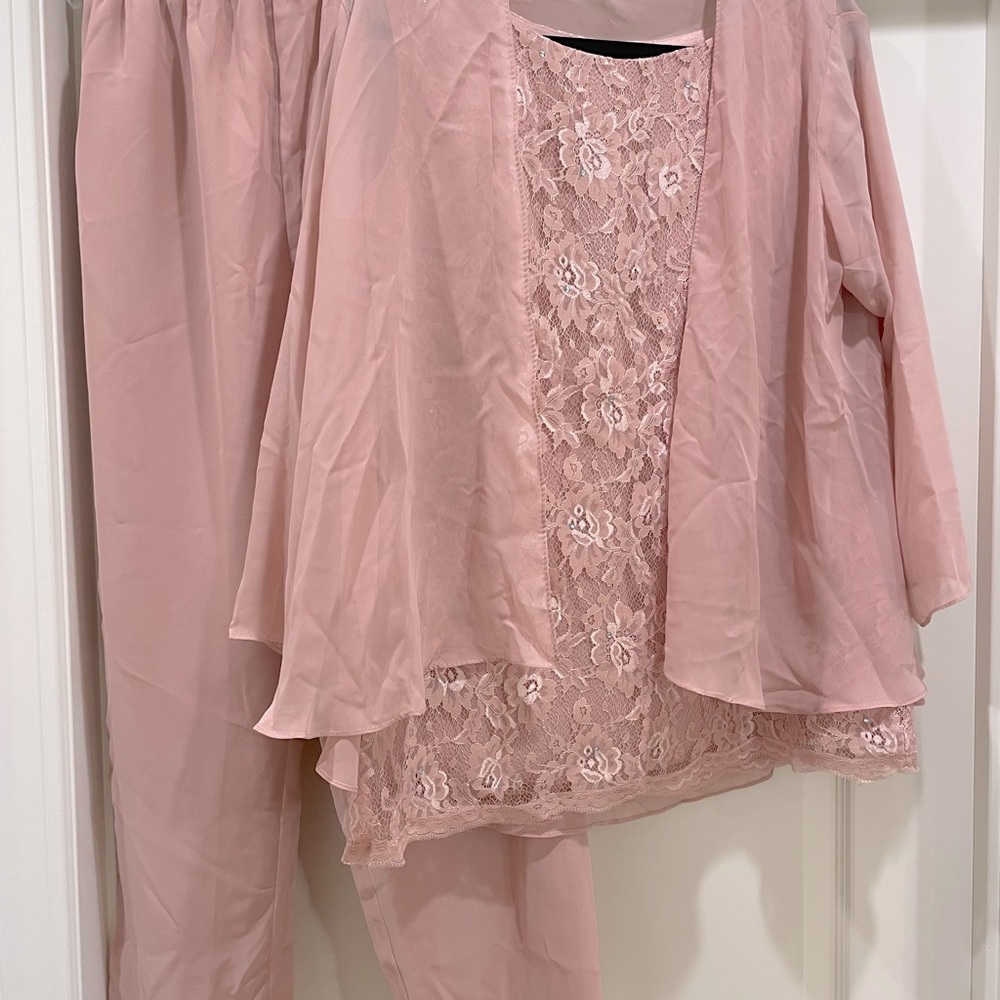 Elegant Three Piece Pantsuit